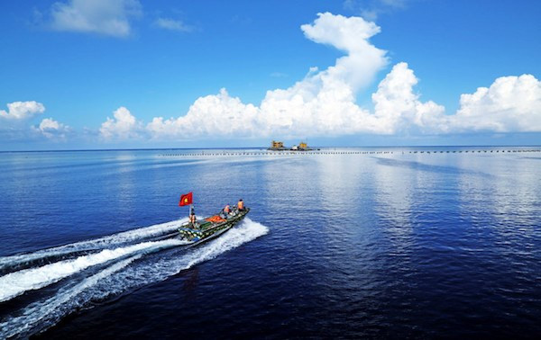 Khúc Ru Trường Sa